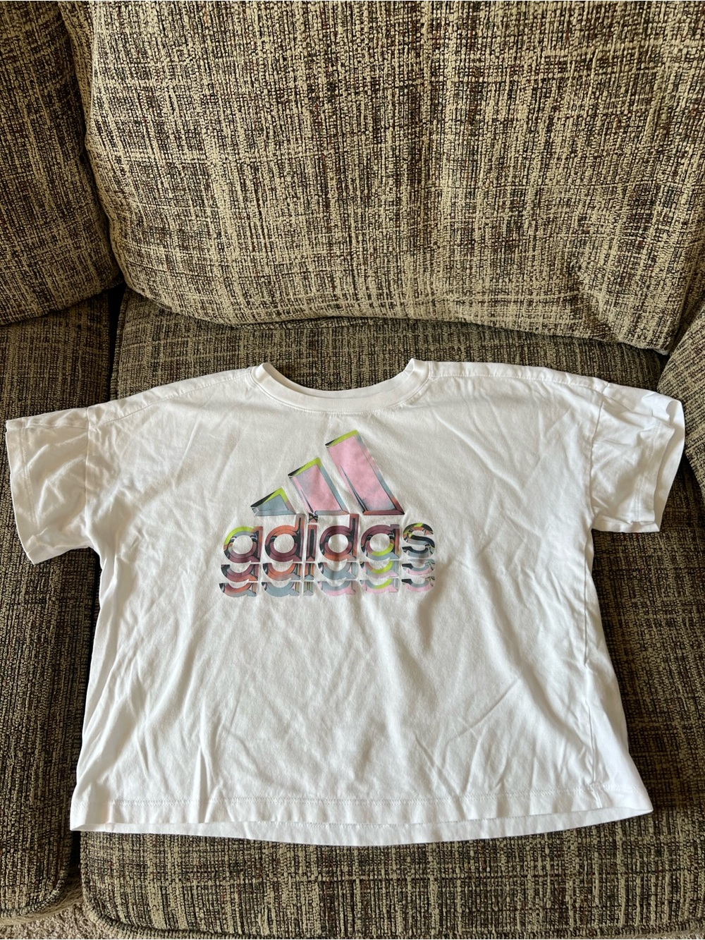 Adidas T-shirt
